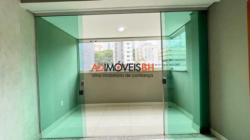 Apartamento à venda no Buritis: 
