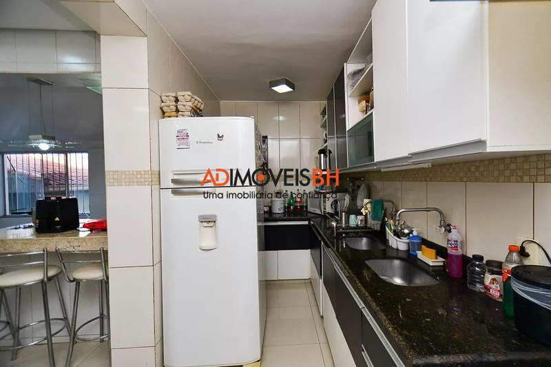 Casa Residencial à venda no Santa Tereza: 