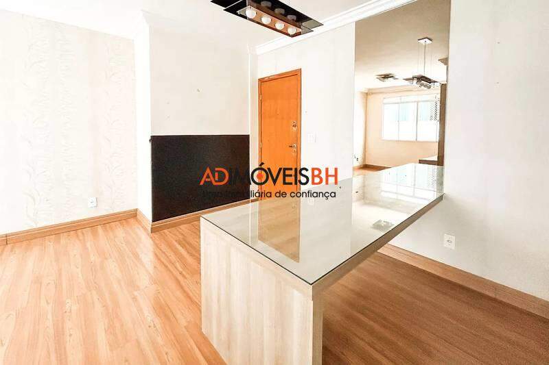 Apartamento à venda no Castelo: 