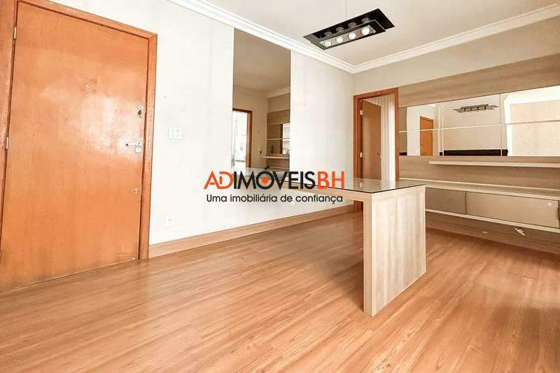 Apartamento à venda no Castelo: 