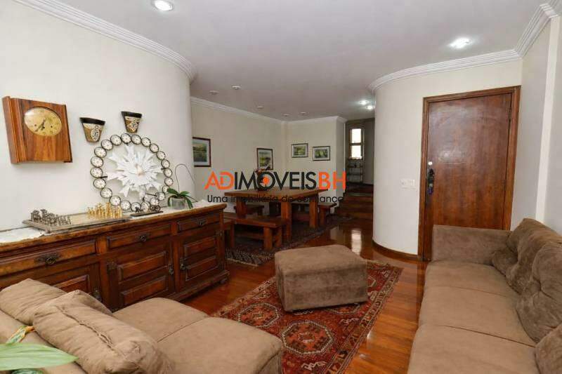 Apartamento à venda no Funcionários: 