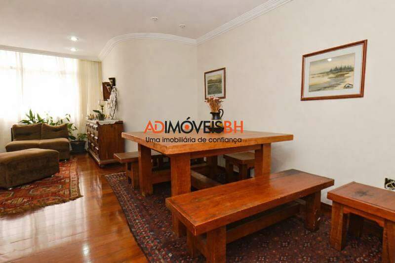 Apartamento à venda no Funcionários: 