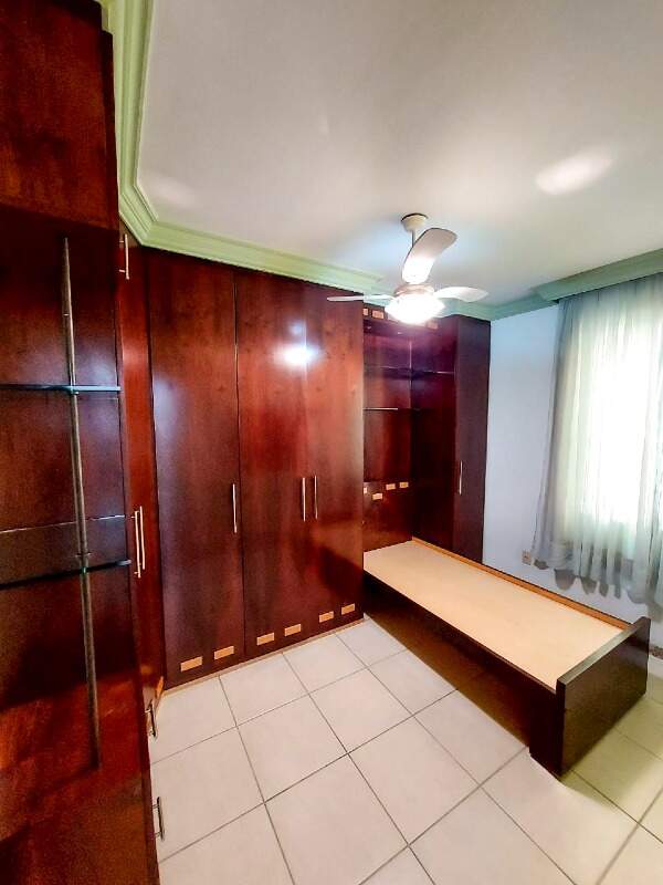 Apartamento à venda no Carlos Prates: 