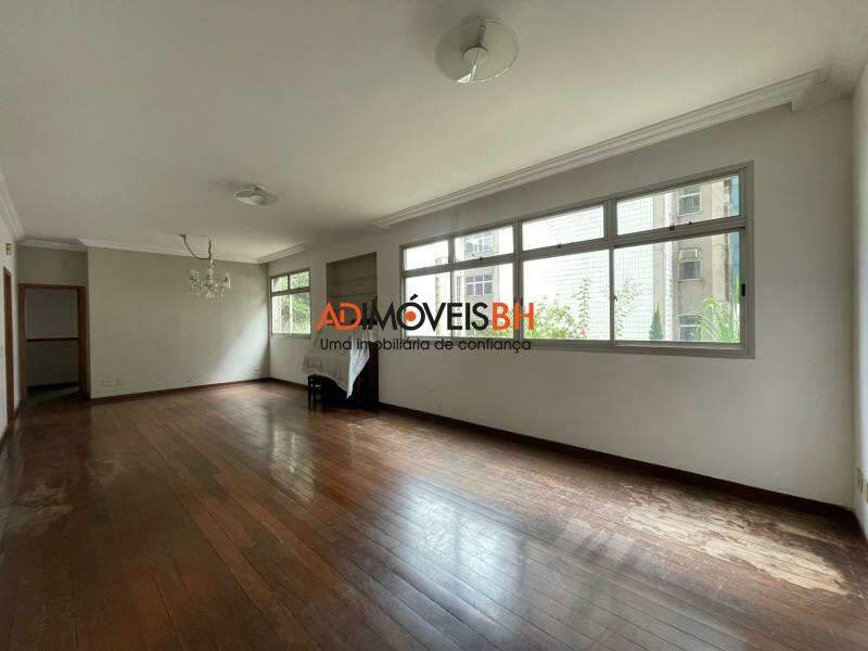 Apartamento à venda no Funcionários: 