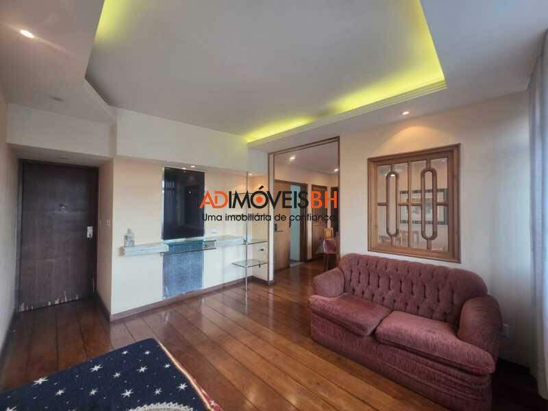 Apartamento à venda no Coração Eucarístico: 
