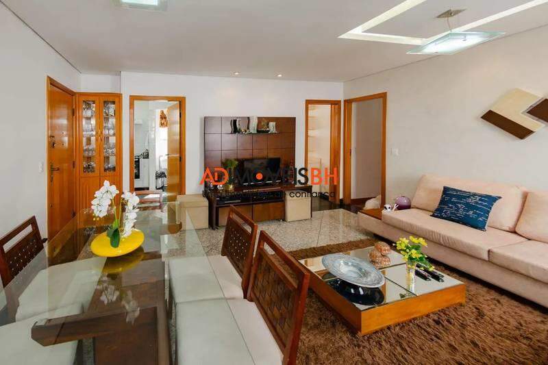 Apartamento à venda no Prado: 