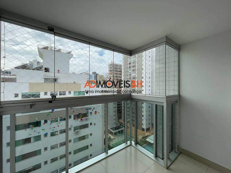 Apartamento à venda no Lourdes: 