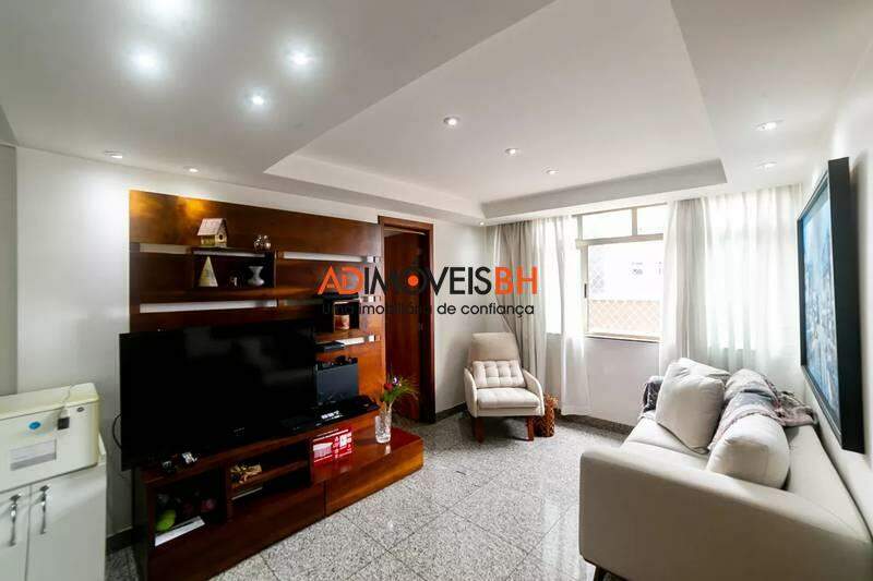 Apartamento à venda no Funcionários: 