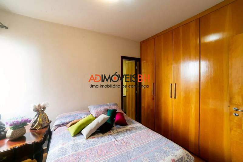 Apartamento à venda no Funcionários: 