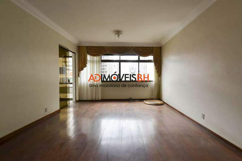 Apartamento à venda no Funcionários: 