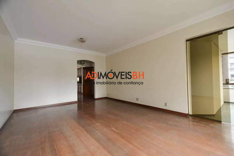 Apartamento à venda no Funcionários: 