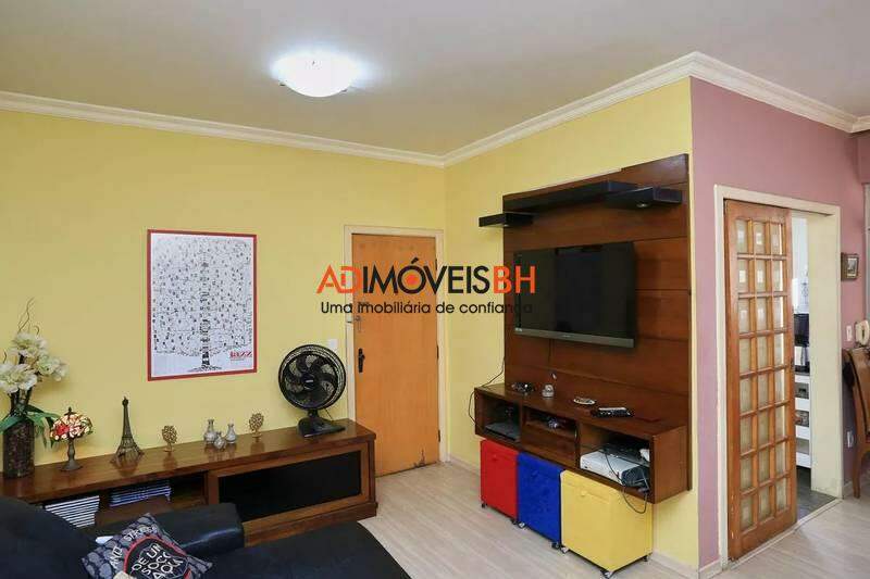 Apartamento à venda no Sagrada Família: 