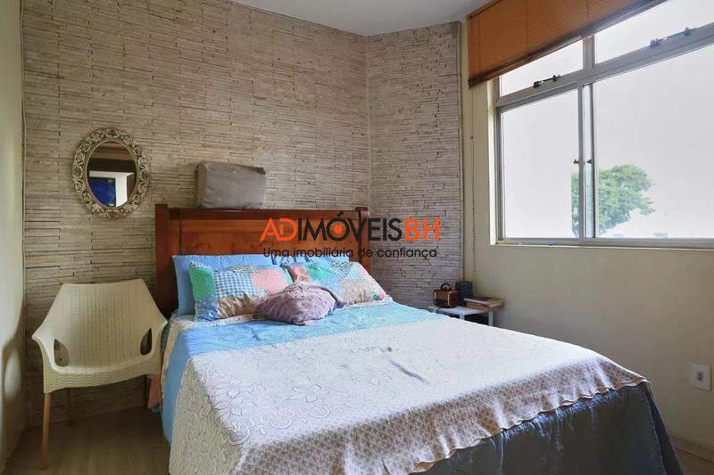Apartamento à venda no Sagrada Família: 