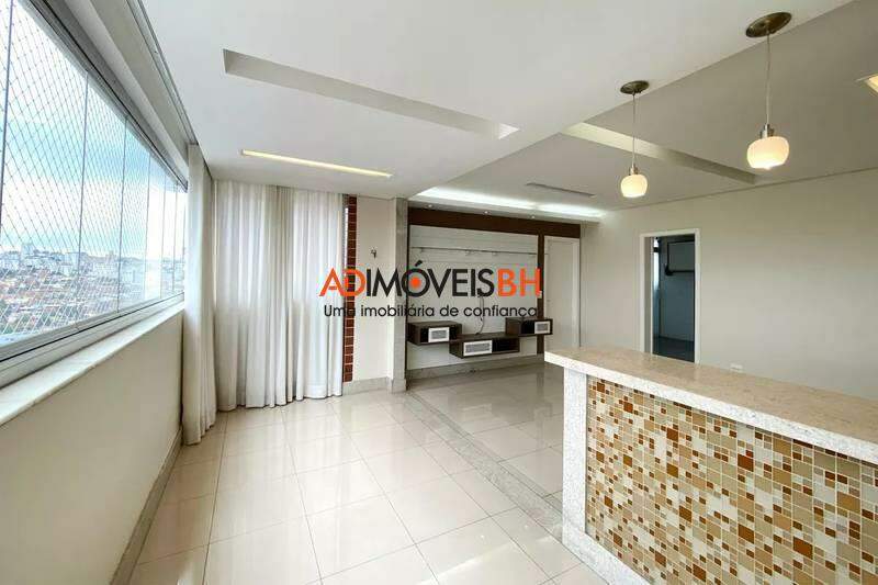 Apartamento à venda no Sagrada Família: 
