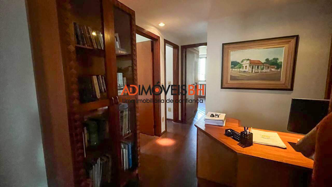 Apartamento à venda no Funcionários: 