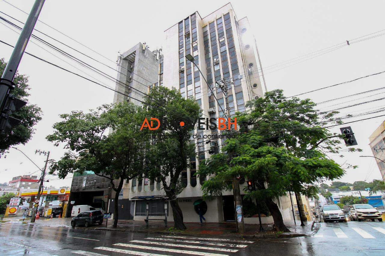 Sala para aluguel no Prado: 