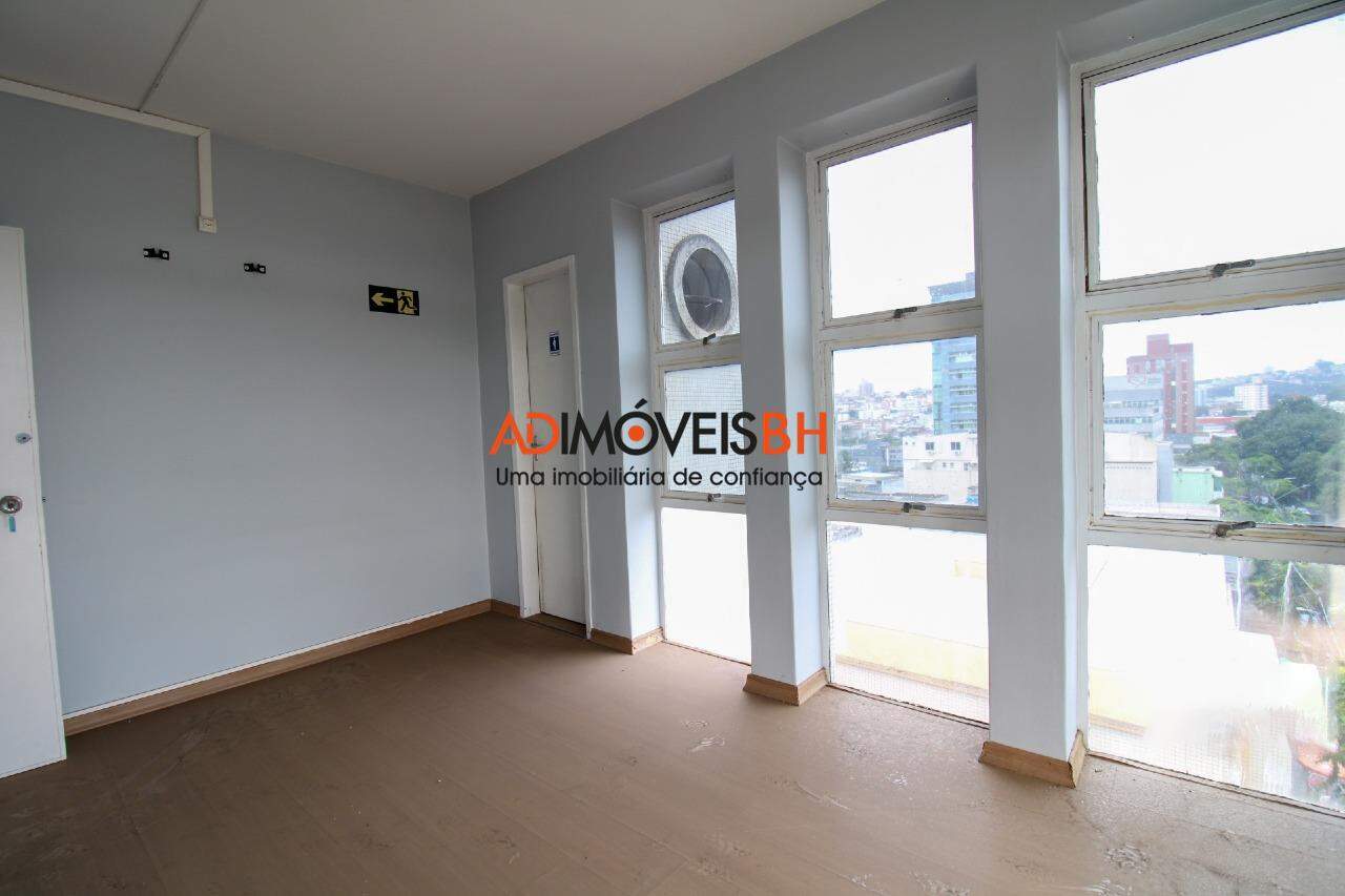 Sala para aluguel no Prado: 