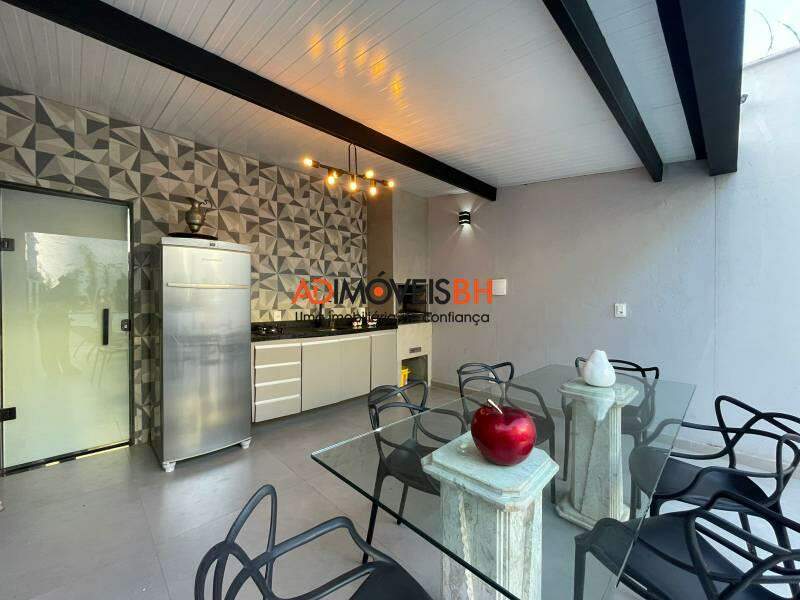 Casa Residencial à venda no Santa Efigênia: 