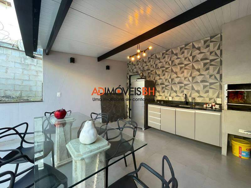 Casa Residencial à venda no Santa Efigênia: 