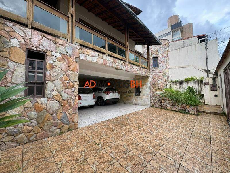 Casa Residencial à venda no Dona Clara: 