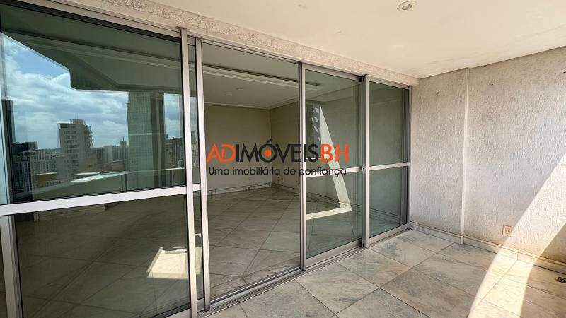 Apartamento à venda no Lourdes: 