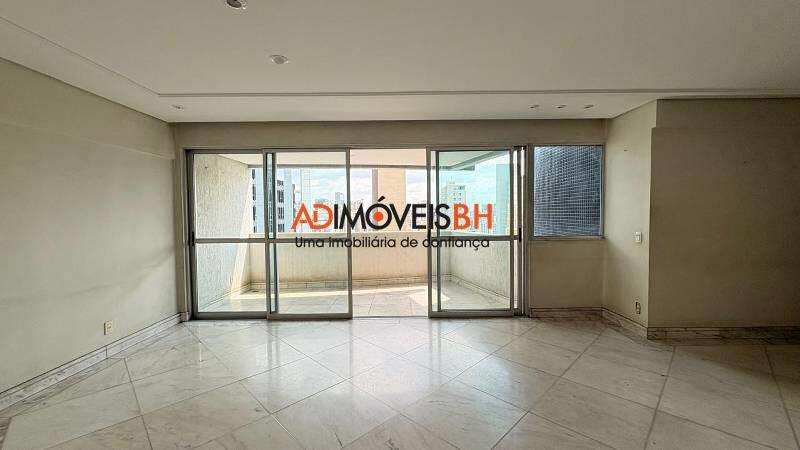 Apartamento à venda no Lourdes: 