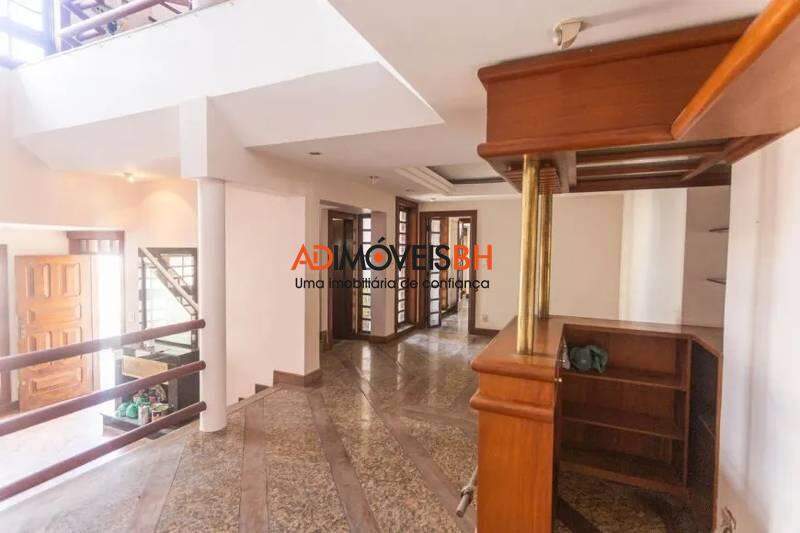Casa Residencial à venda no Serra: 