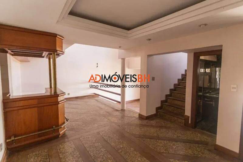 Casa Residencial à venda no Serra: 