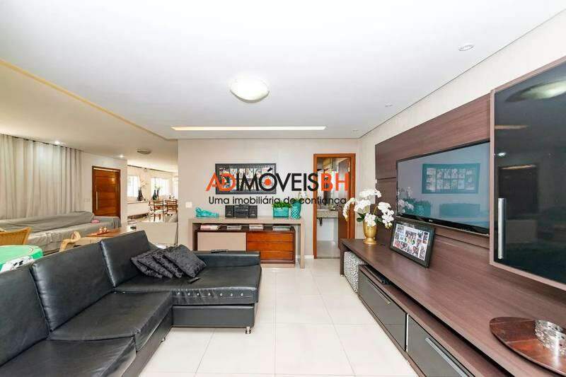 Casa Residencial à venda no Gutierrez: 
