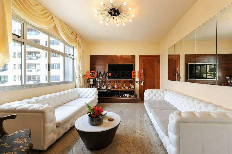 Apartamento à venda no Funcionários: 