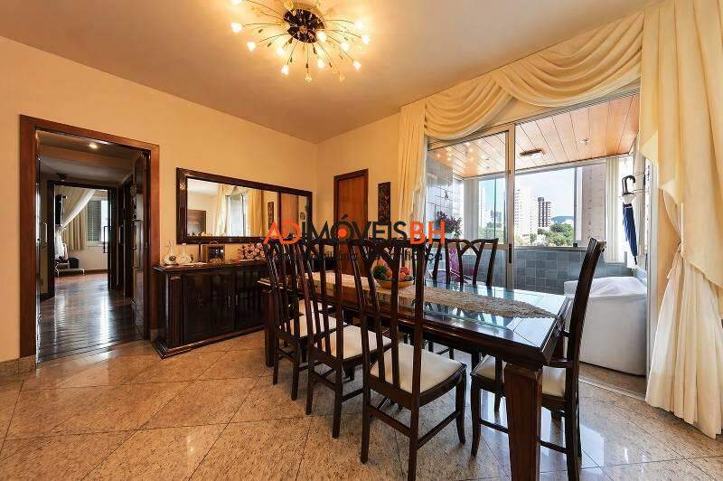 Apartamento à venda no Funcionários: 