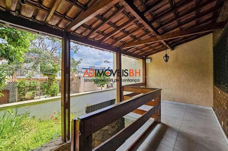 Casa Residencial à venda no Padre Eustáquio: 