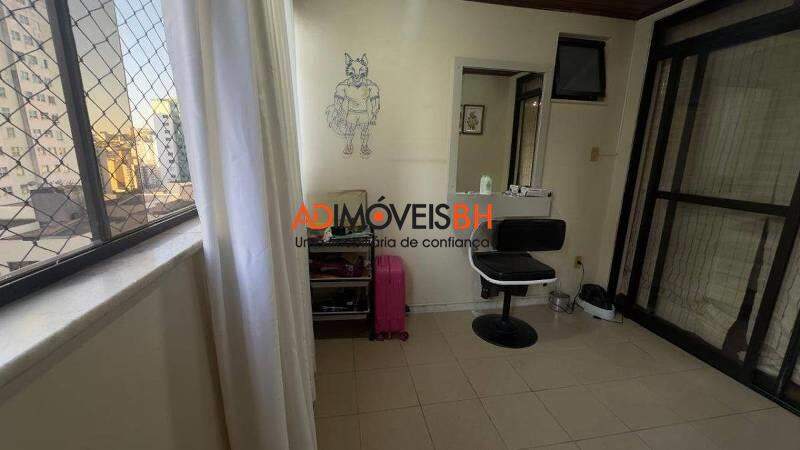 Apartamento à venda no Buritis: 