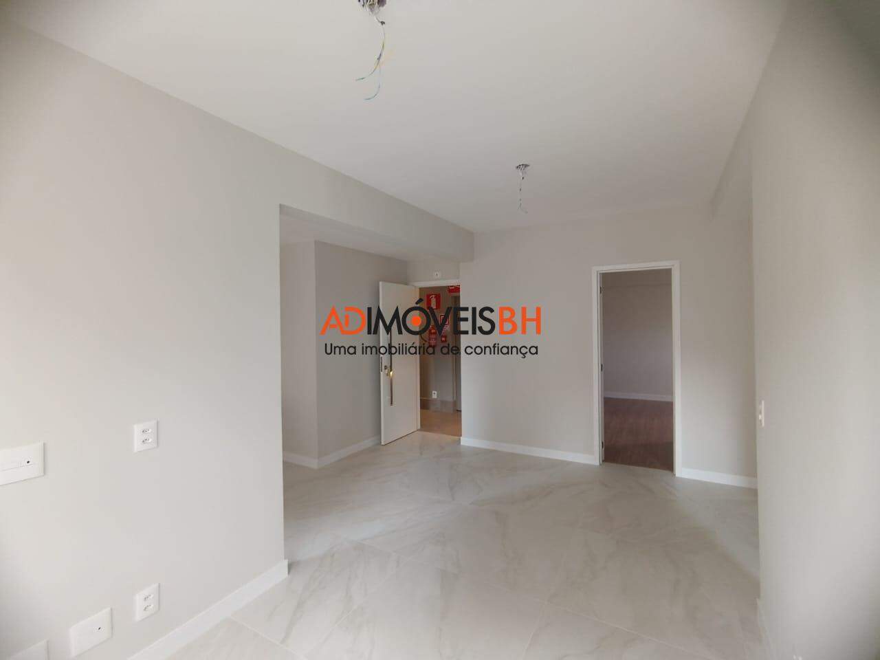 Apartamento à venda no Lourdes: 