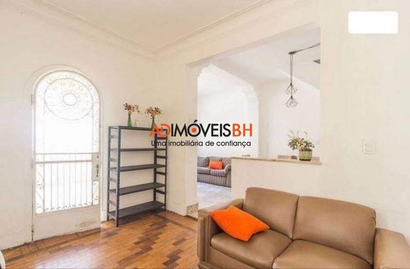 Casa Residencial à venda no Lourdes: 