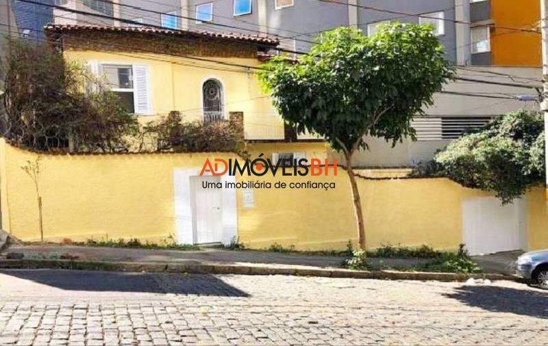 Casa Residencial à venda no Lourdes: 