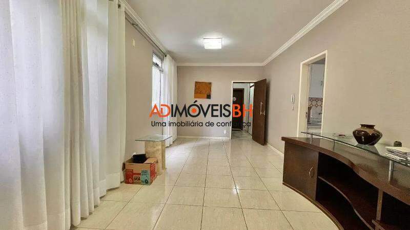 Apartamento à venda no Santa Lúcia: 