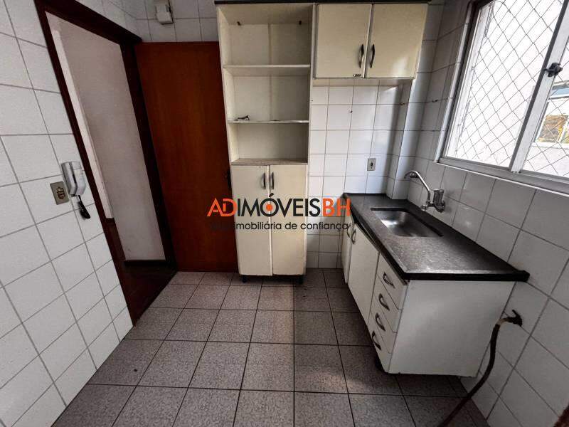 Apartamento à venda no Dona Clara: 