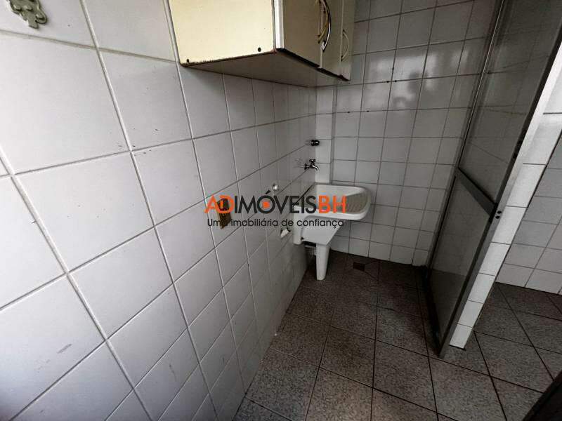 Apartamento à venda no Dona Clara: 
