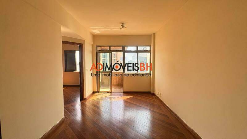 Apartamento à venda no Funcionários: 