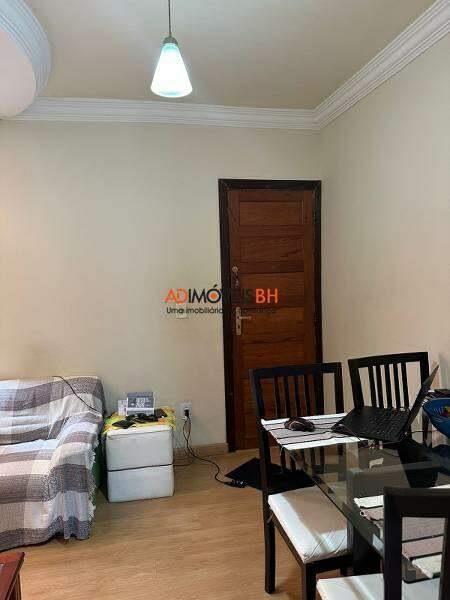 Apartamento à venda no Sagrada Família: 