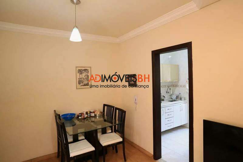 Apartamento à venda no Sagrada Família: 