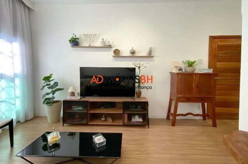 Apartamento à venda no Carmo: 