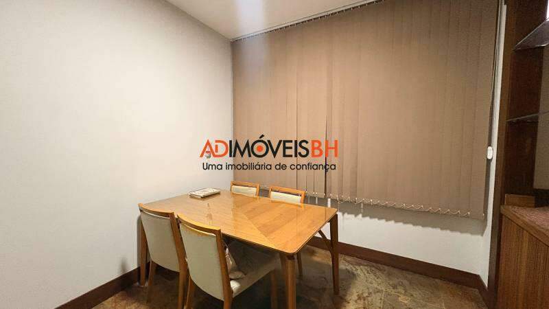 Apartamento à venda no Coração de Jesus: 