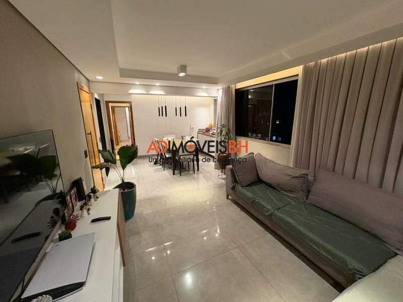Apartamento à venda no Fernão Dias: 