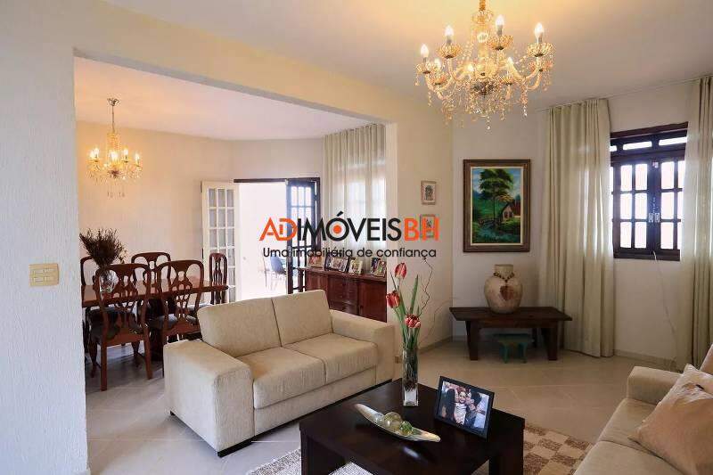 Casa Residencial à venda no Mangabeiras: 
