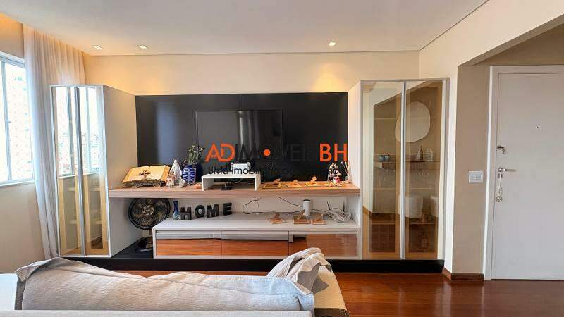 Apartamento à venda no Grajaú: 