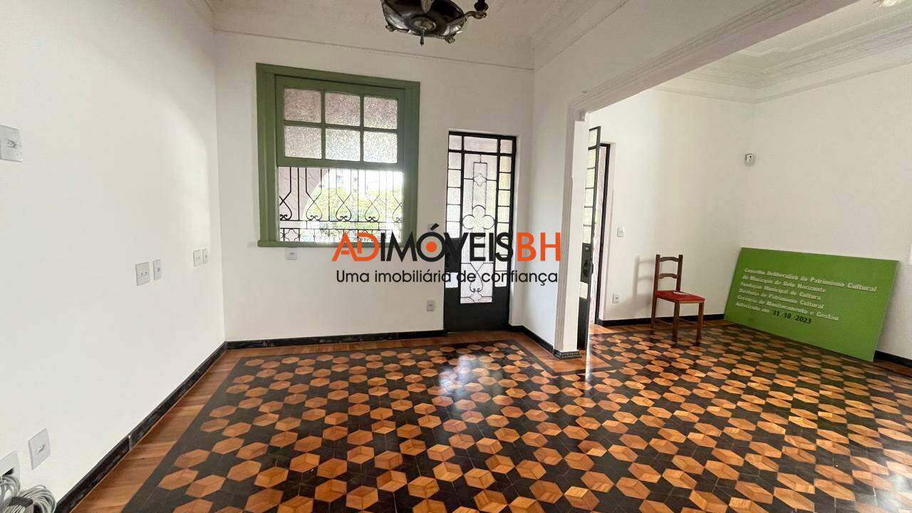 Casa Residencial à venda no Lourdes: 