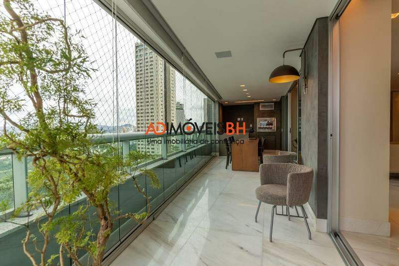 Apartamento à venda no Vila da Serra: 
