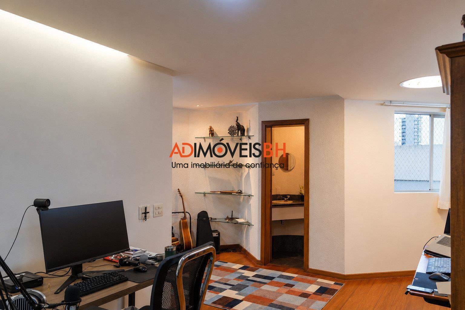 Apartamento à venda no Gutierrez: 